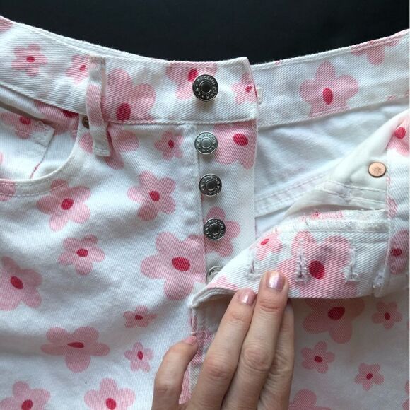 PacSun Pink 90’s Flower Vintage High Waisted Y2K Denim Shorts Size 24 - Picture 9 of 16